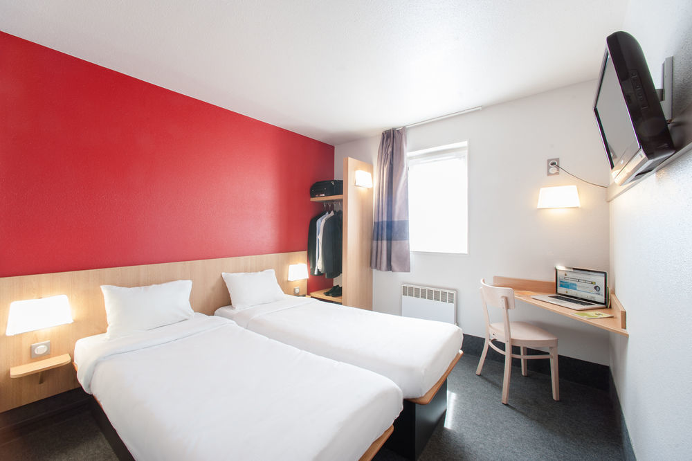 B&B Hotel Dijon Les Portes Du Sud Marsannay-la-Cote Exterior photo