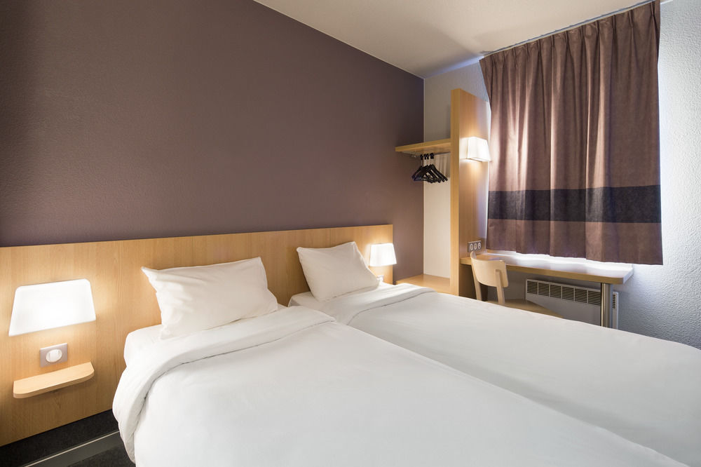 B&B Hotel Dijon Les Portes Du Sud Marsannay-la-Cote Exterior photo